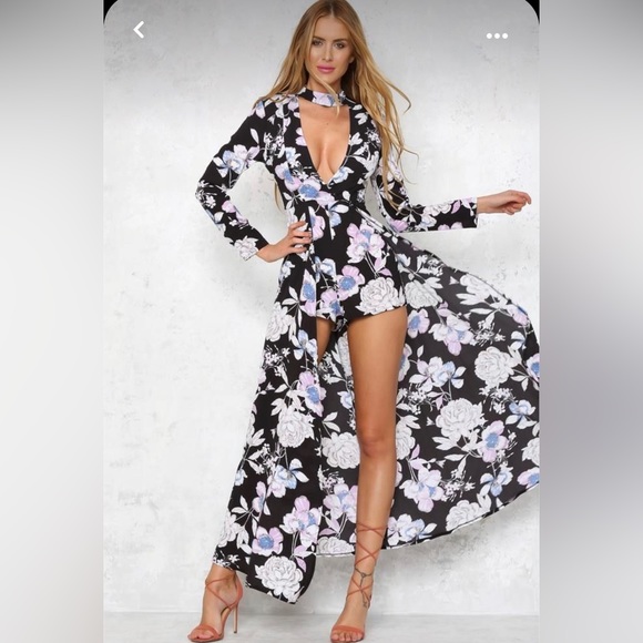 HELLO MOLLY maxi romper ♥️ Out of stock on website - Picture 1 of 6